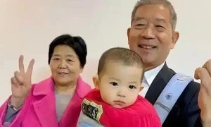 Life of a couple who had a child in their 70s