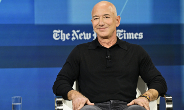 Jeff Bezos: half of US taxpayers should be exempt from tax