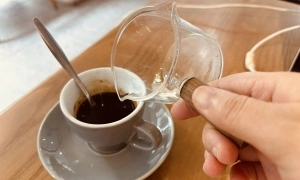 What happens when you add sugar to coffee every day?