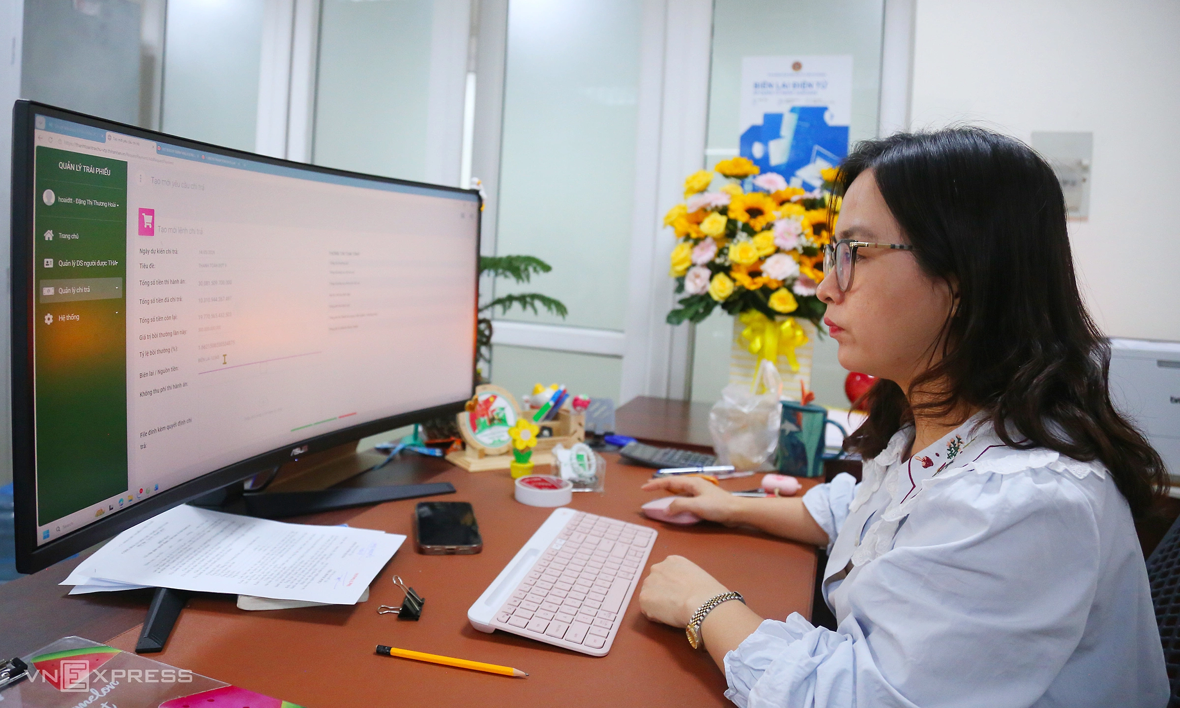 A single click disburses thousands of billions to 43,000 Van Thinh Phat bondholders