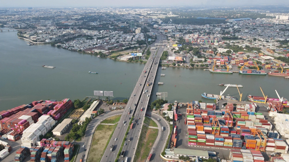 Proposal to raise vertical clearance of Dong Nai bridge on National Highway 1