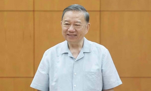 General Secretary and President: A nation cannot import its development model