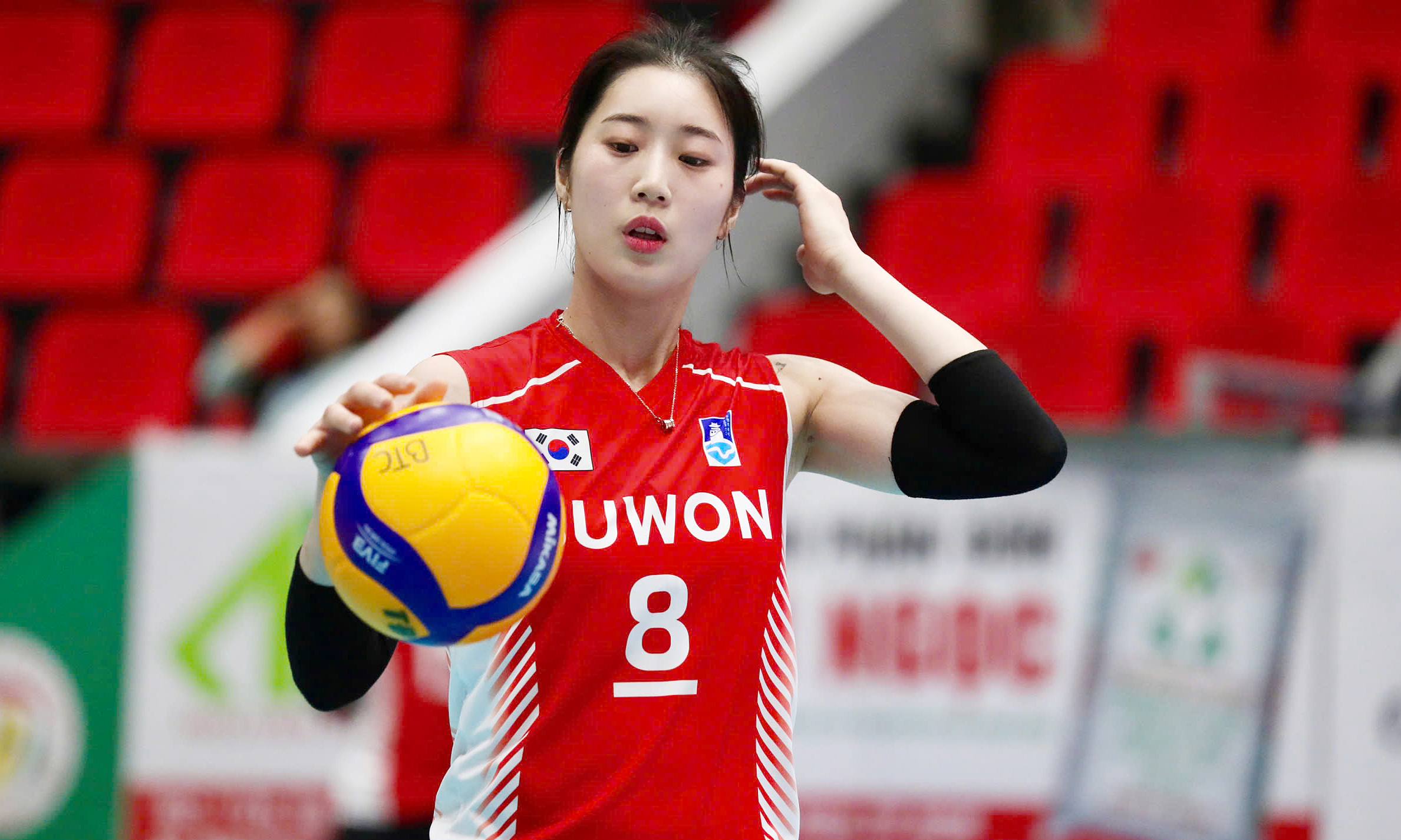 The beauty of South Korea's volleyball queen