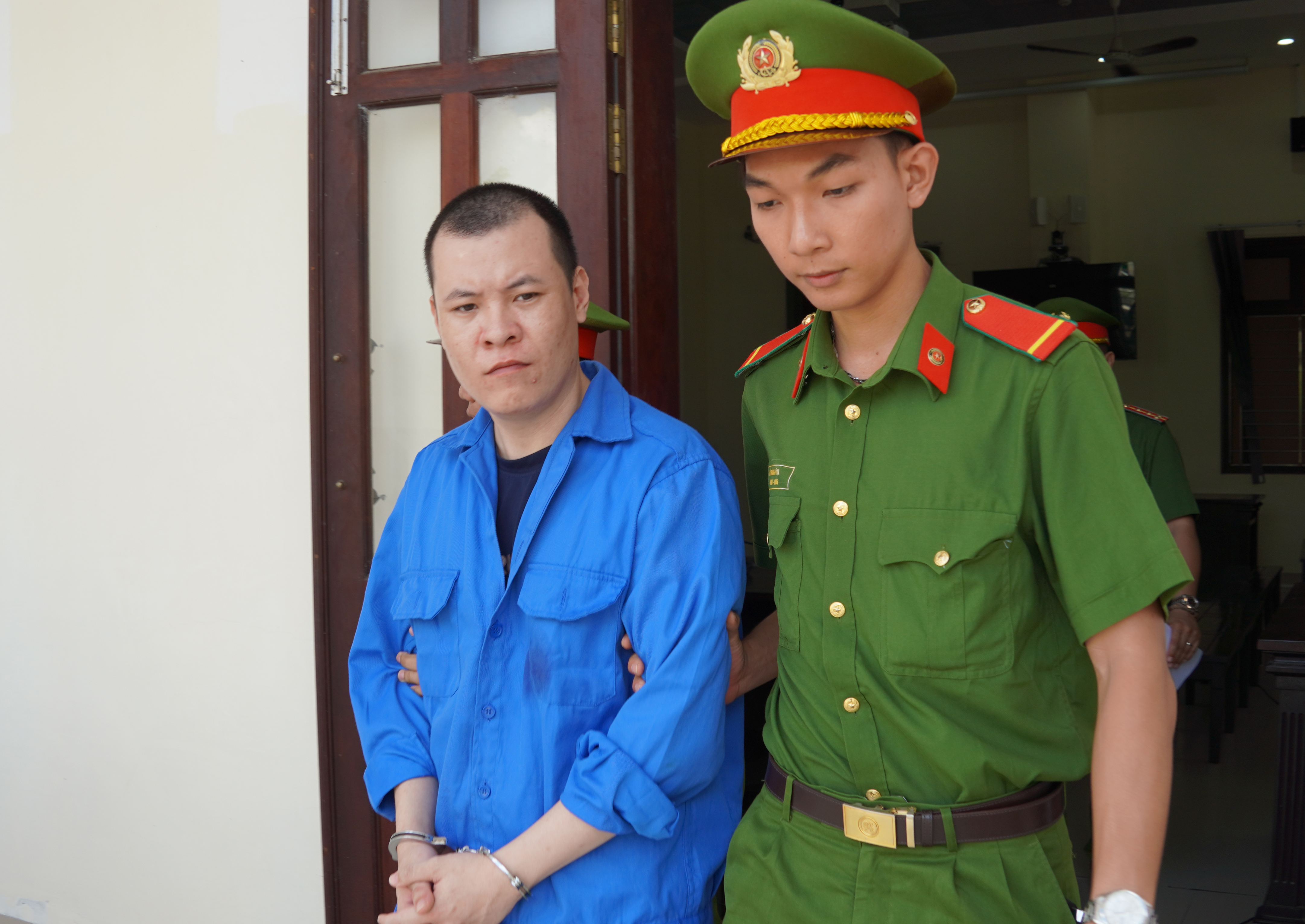 Clinic manager sentenced to 18 years for gold shop robbery with plastic gun
