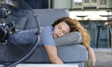 The harms of leaving a fan on all night during hot weather