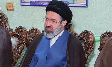 US-Iran negotiations prolonged potentially due to Khamenei's excessive secrecy