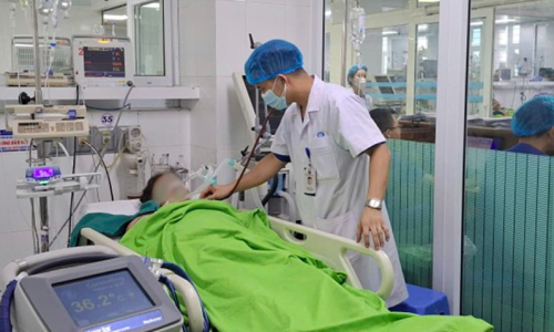 Coma, multi-organ failure due to outdoor work in scorching heat
