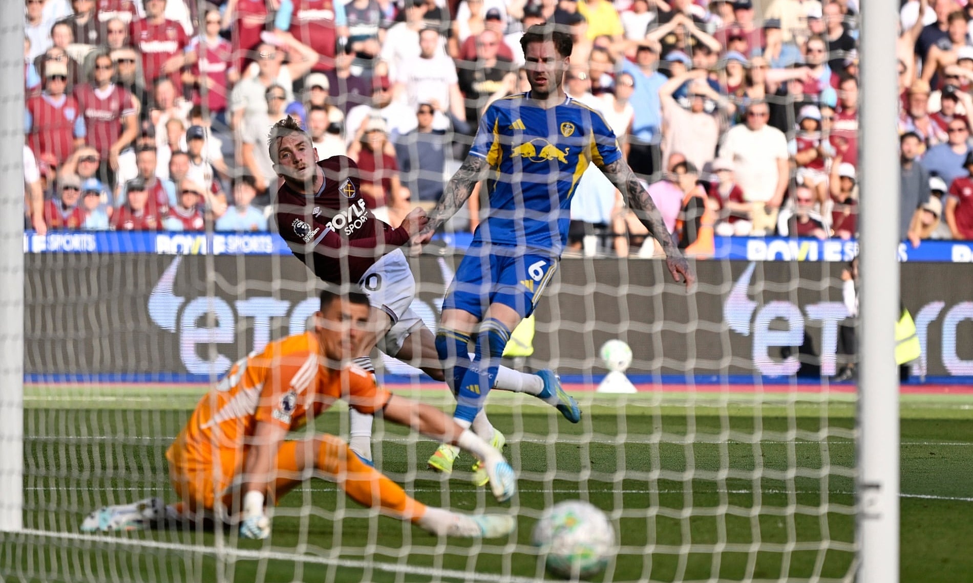 West Ham 3-0 Leeds