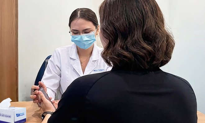 Treating Postpartum Keloid Scars with Injections