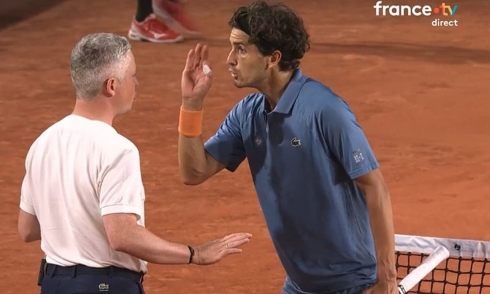 Tense dispute over ball mark at Roland Garros 2026
