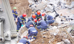 Quarry director arrested after rockslide buries three workers
