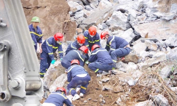 Quarry director arrested after rockslide buries three workers
