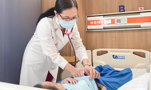 Young girl's tonsillitis complicates into acute glomerulonephritis