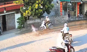 Young girl injured in solo road crossing accident
