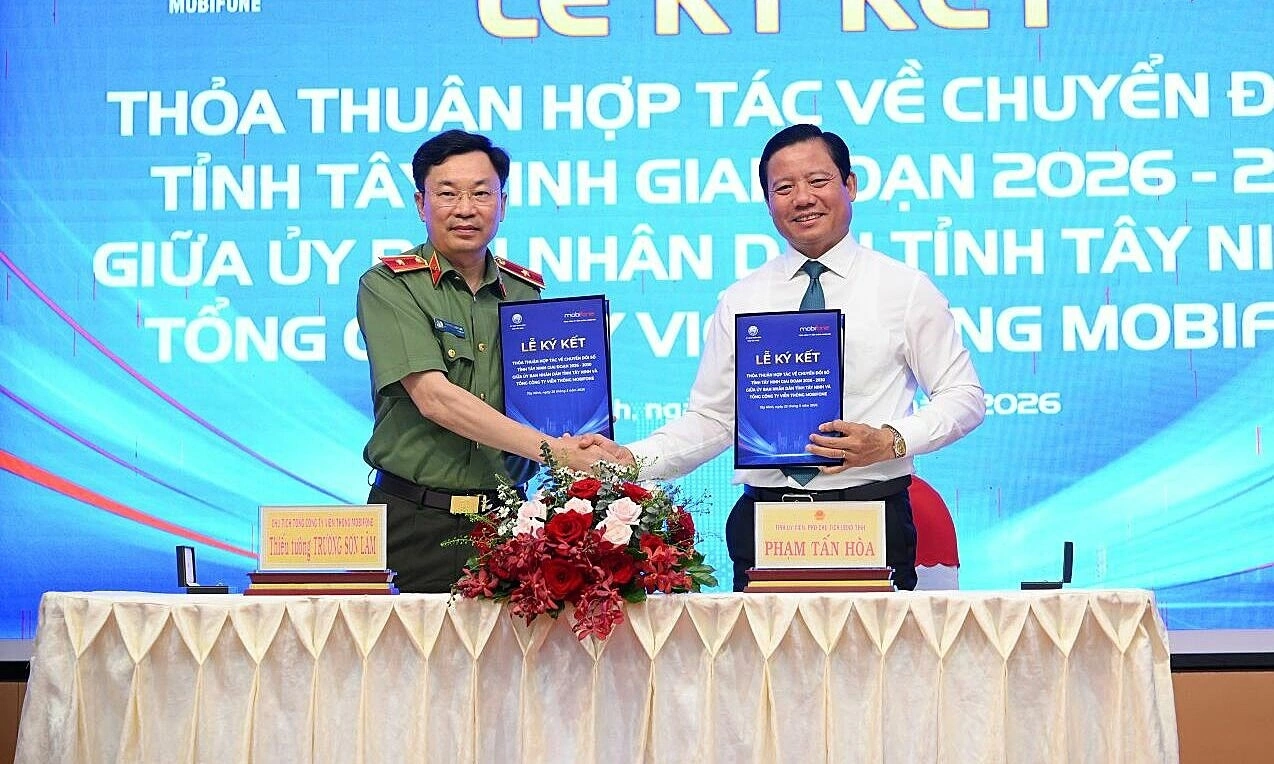 MobiFone partners for comprehensive digital transformation with Tay Ninh province
