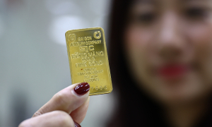 Gold bar prices fall to 159 million VND per tael
