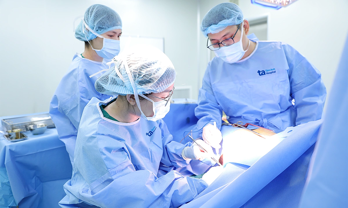 Is sympathetic ganglionectomy safe for treating excessive sweating?
