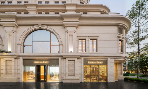 Audemars Piguet launches new design language boutique in Vietnam