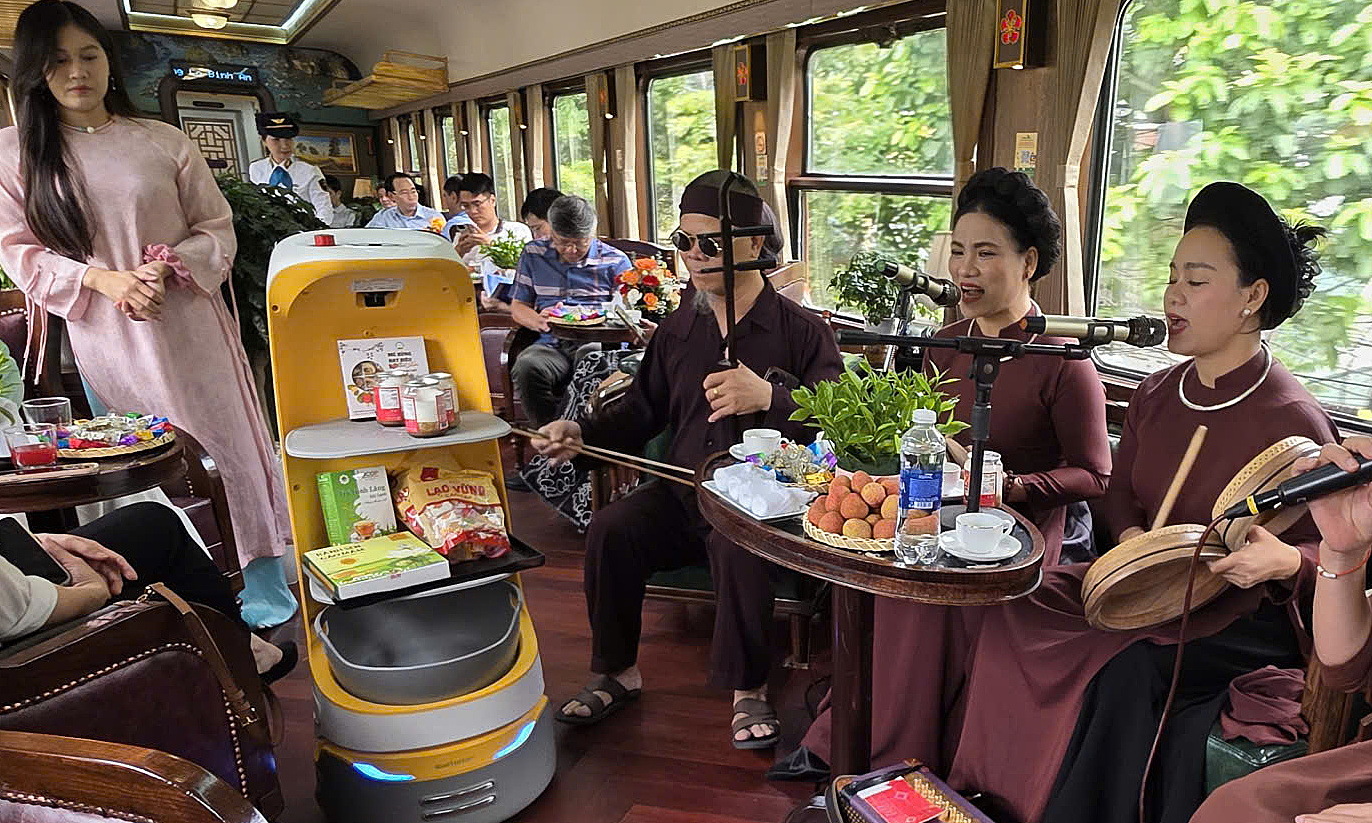 Service robots deployed on passenger trains