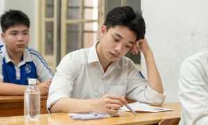 New question types in Hanoi's 10th grade English exam