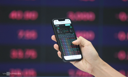 Vietnam and Singapore explore cross-listing of shares
