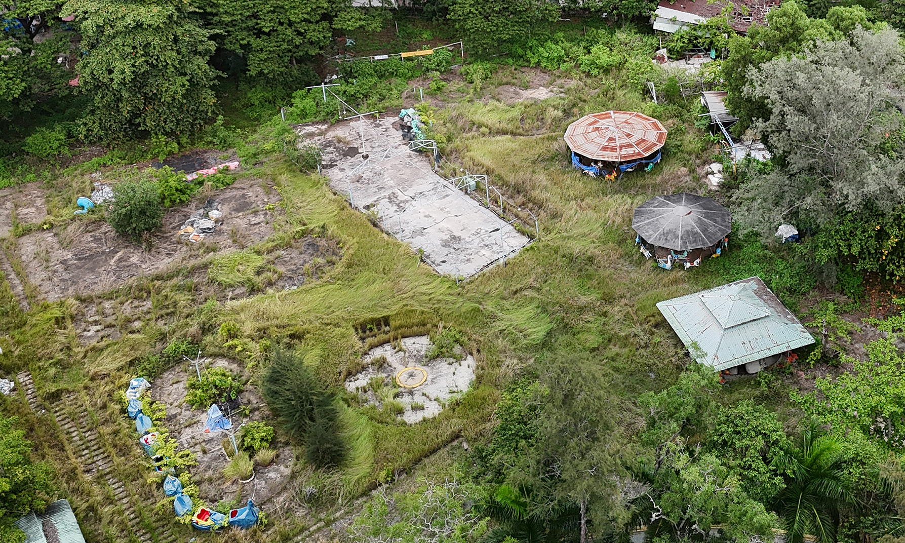 Can Tho's largest cultural park lies derelict