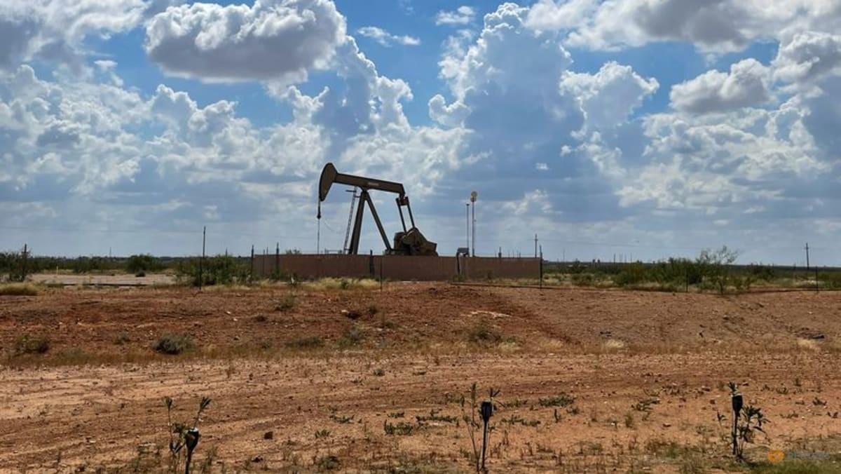 Oil prices see sharpest monthly drop in six years