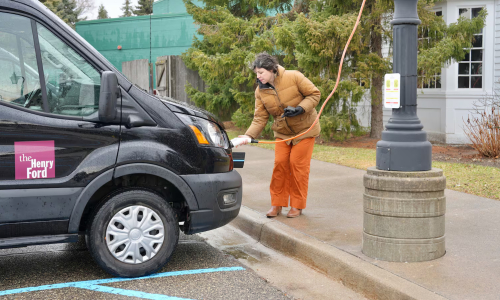 Utilizing streetlights as electric vehicle charging stations