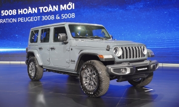 First 2026 Jeep Wrangler arrives in Vietnam, priced from 3 billion dong