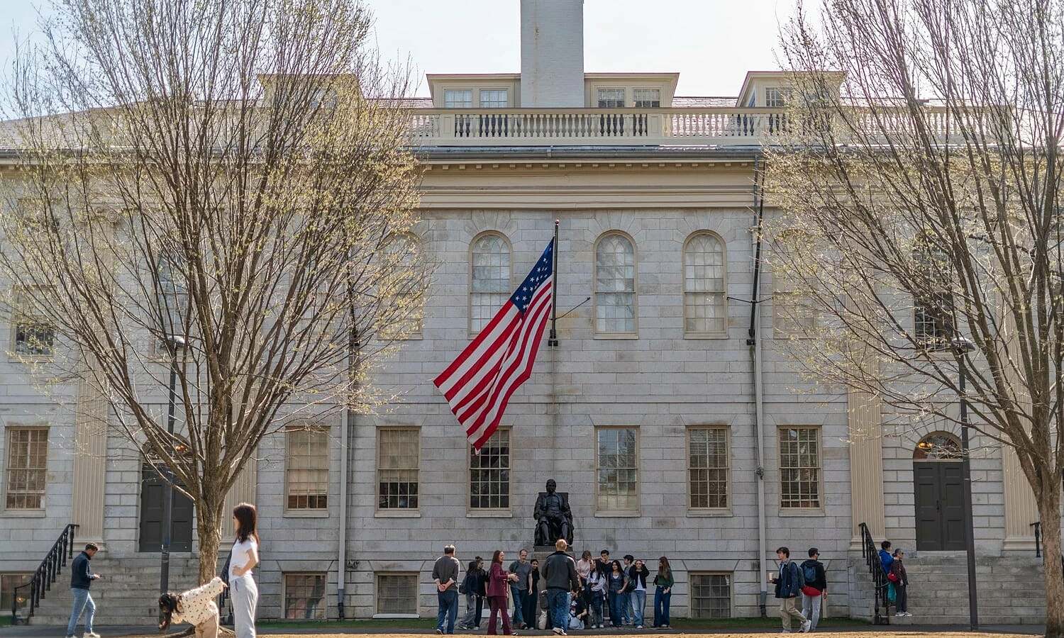 Harvard ignites debate after tightening A grades