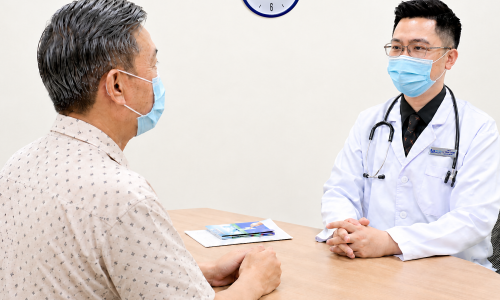 Aspiration pneumonia from gastric reflux