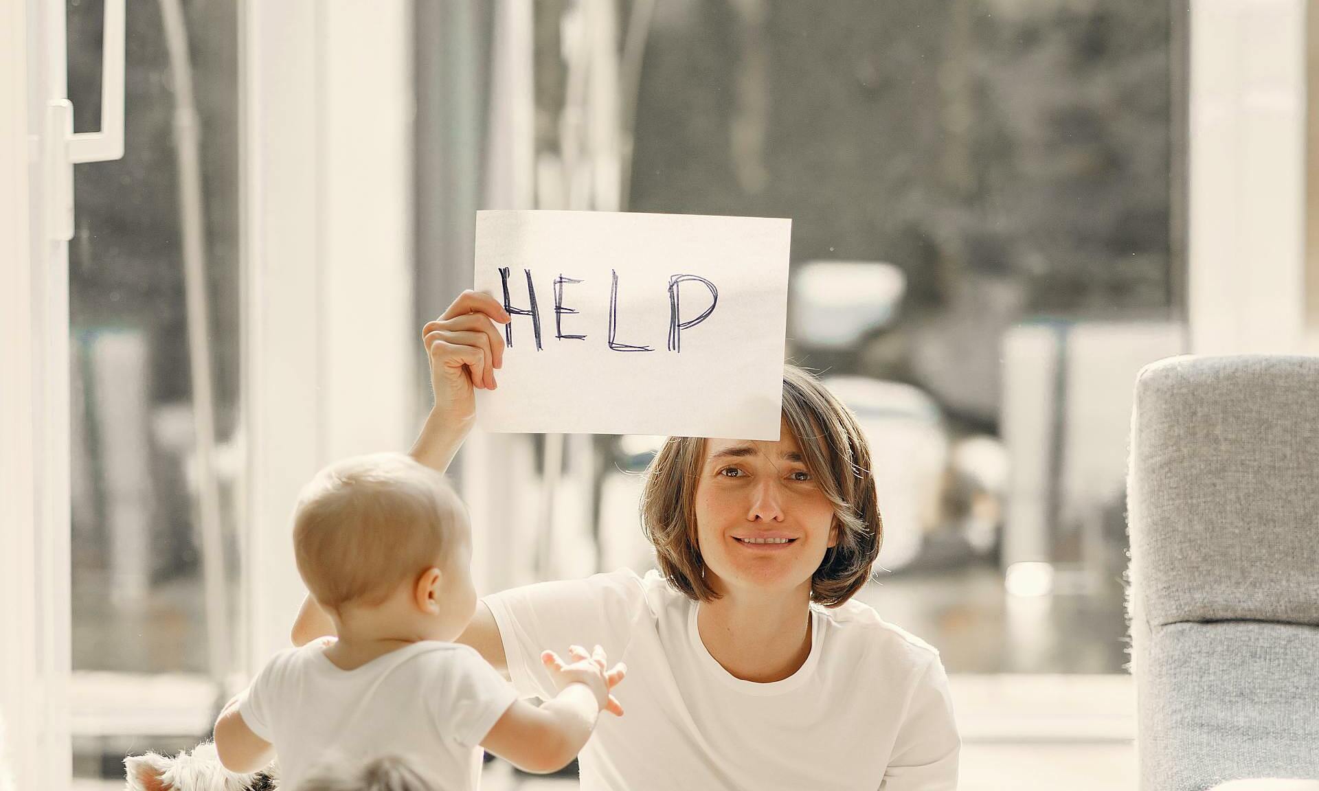 Buying homes next to best friends to co-parent children