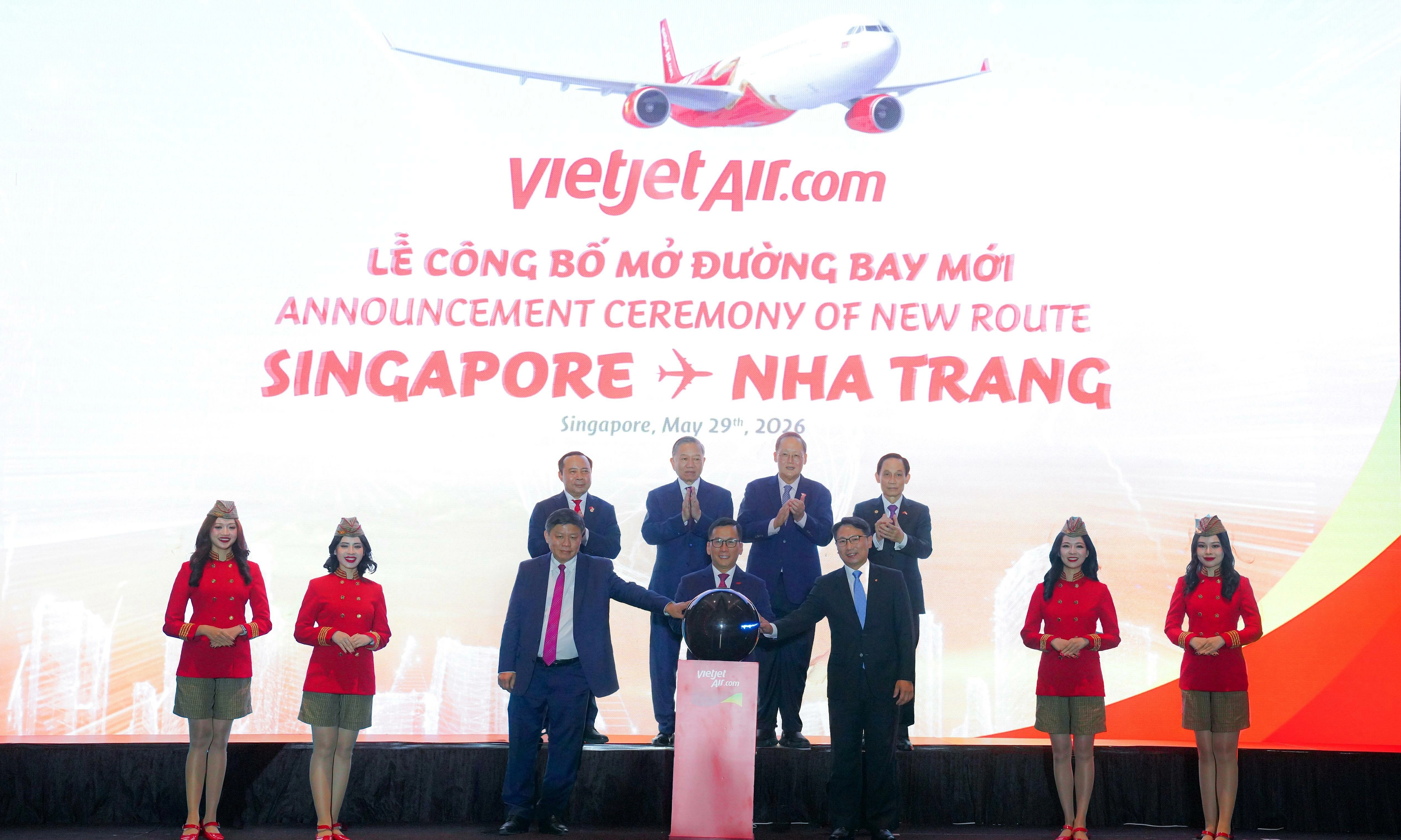 Vietjet launches direct flight route Nha Trang - Singapore
