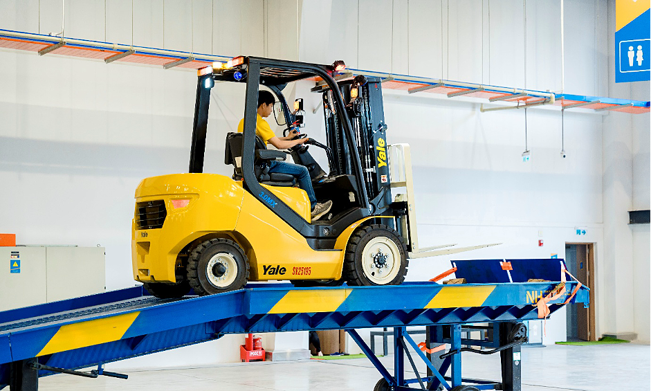 Yale Lift Truck Technologies Vietnam Aims to Green the Logistics Industry