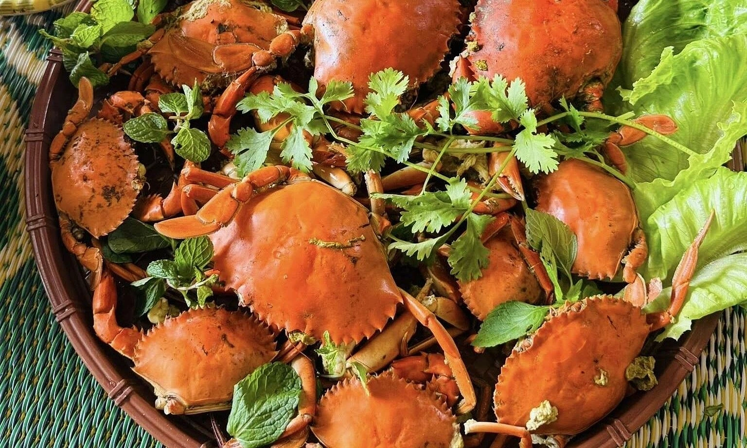 Should you avoid eating crab and ghe when you have a cough?