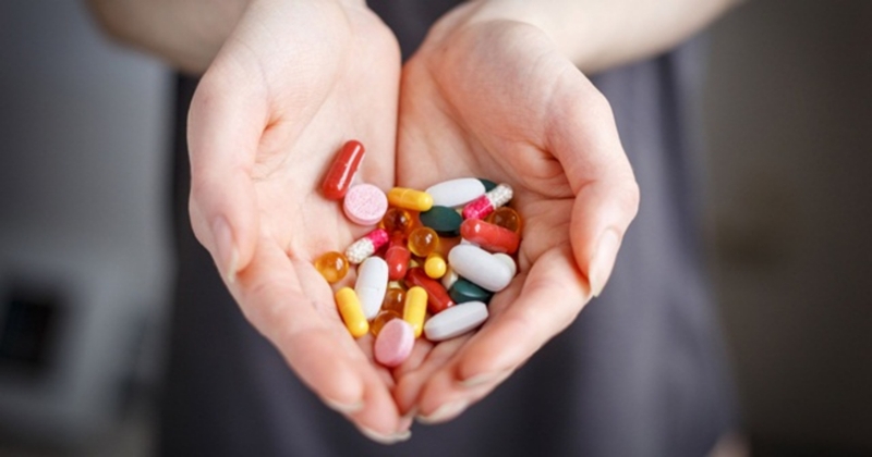 Who should take multivitamins?