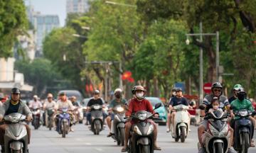 Hanoi again postpones approval of low-emission zone proposal