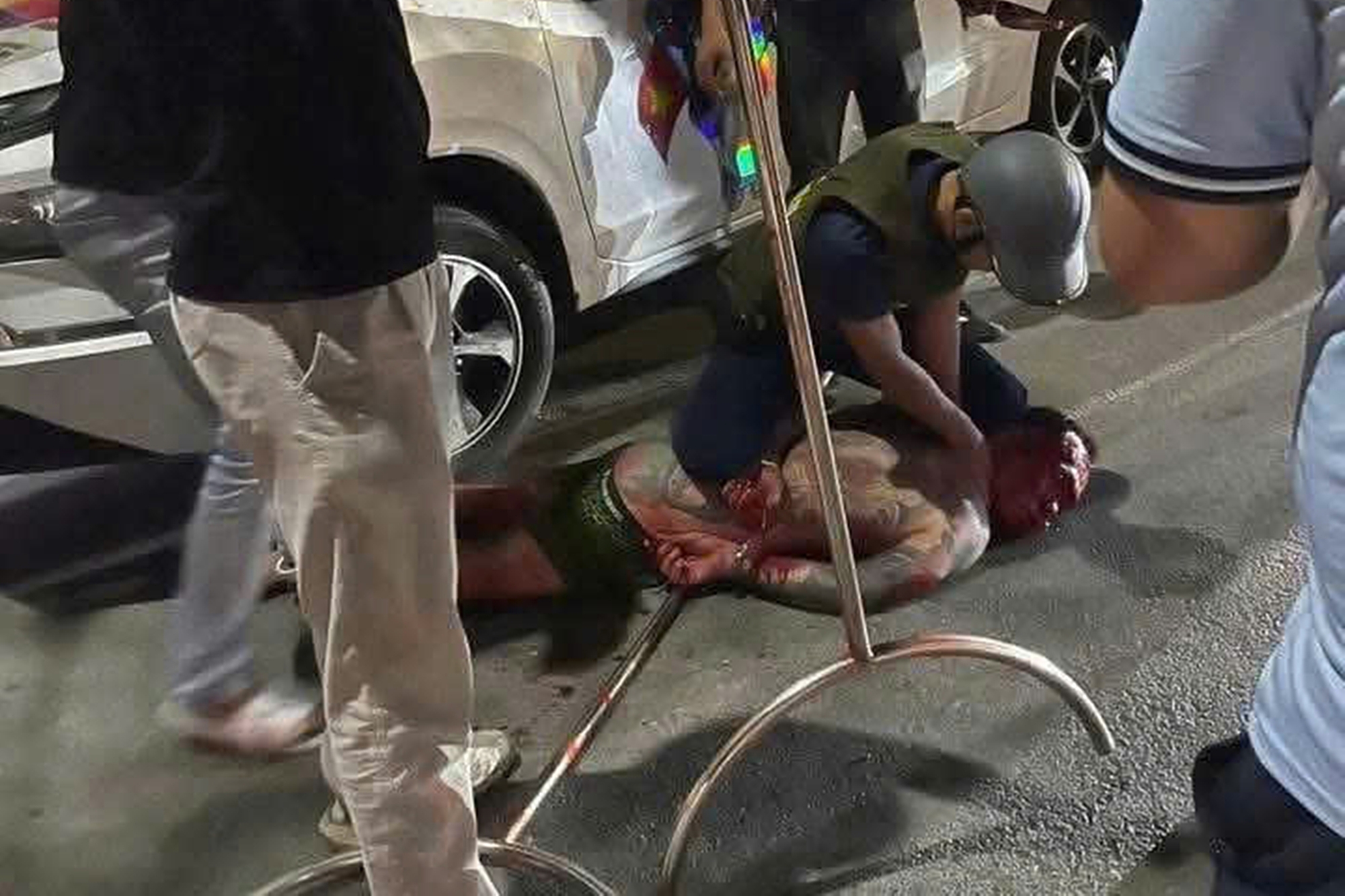 Man attacks passerby with knife, resists police
