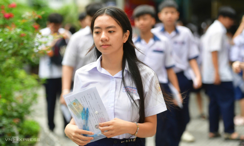 Ho Chi Minh City 10th Grade Admission Scores Could Increase by 0.25-2 Points