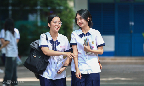 Proposal suggests excellent university students could graduate in 1.5-2.5 years