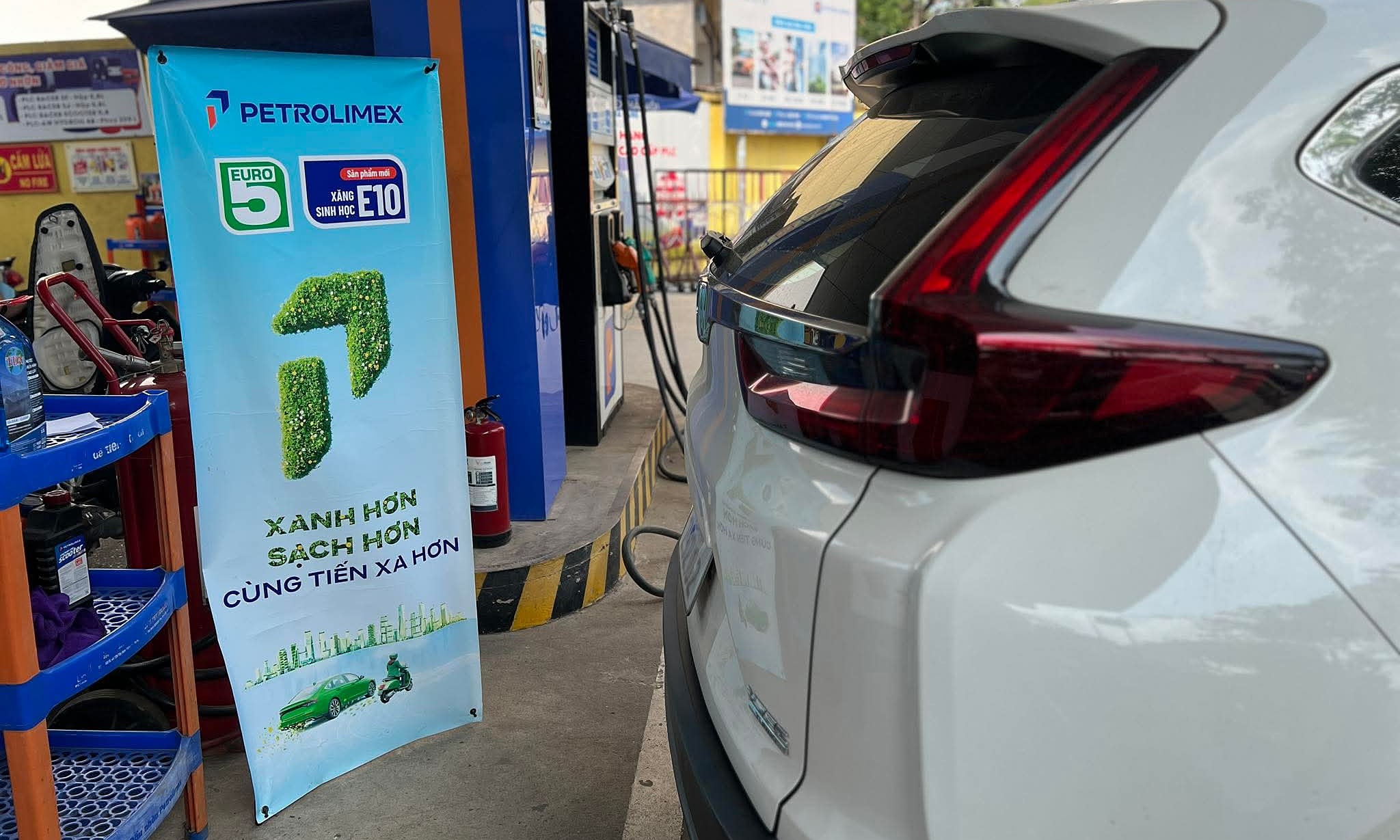 List of cars, motorcycles compatible with E10 gasoline in Vietnam