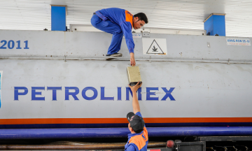 Petrolimex to sell all treasury shares