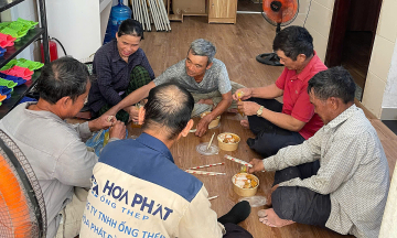 Welcoming strangers into her home for heat relief