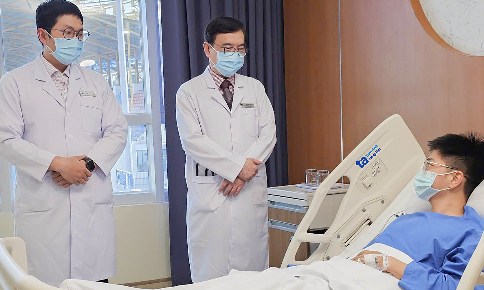 Three coronary artery stenosis at age 30