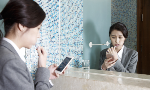 Why South Korean office workers brush their teeth after lunch?