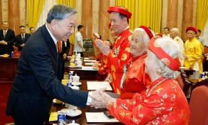General secretary, president: a shift in mindset towards the elderly is needed