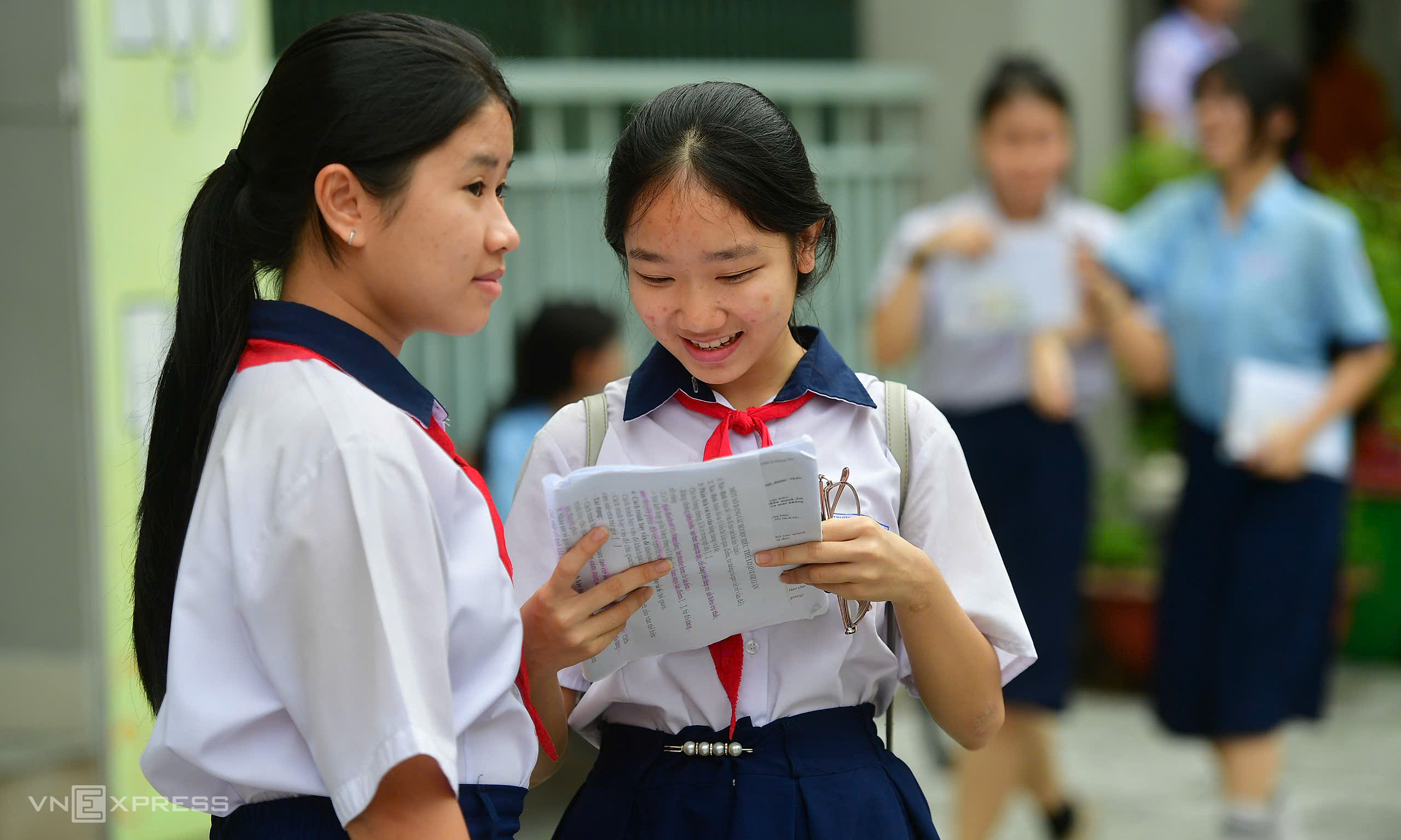 Ho Chi Minh City announces 10th grade exam answers