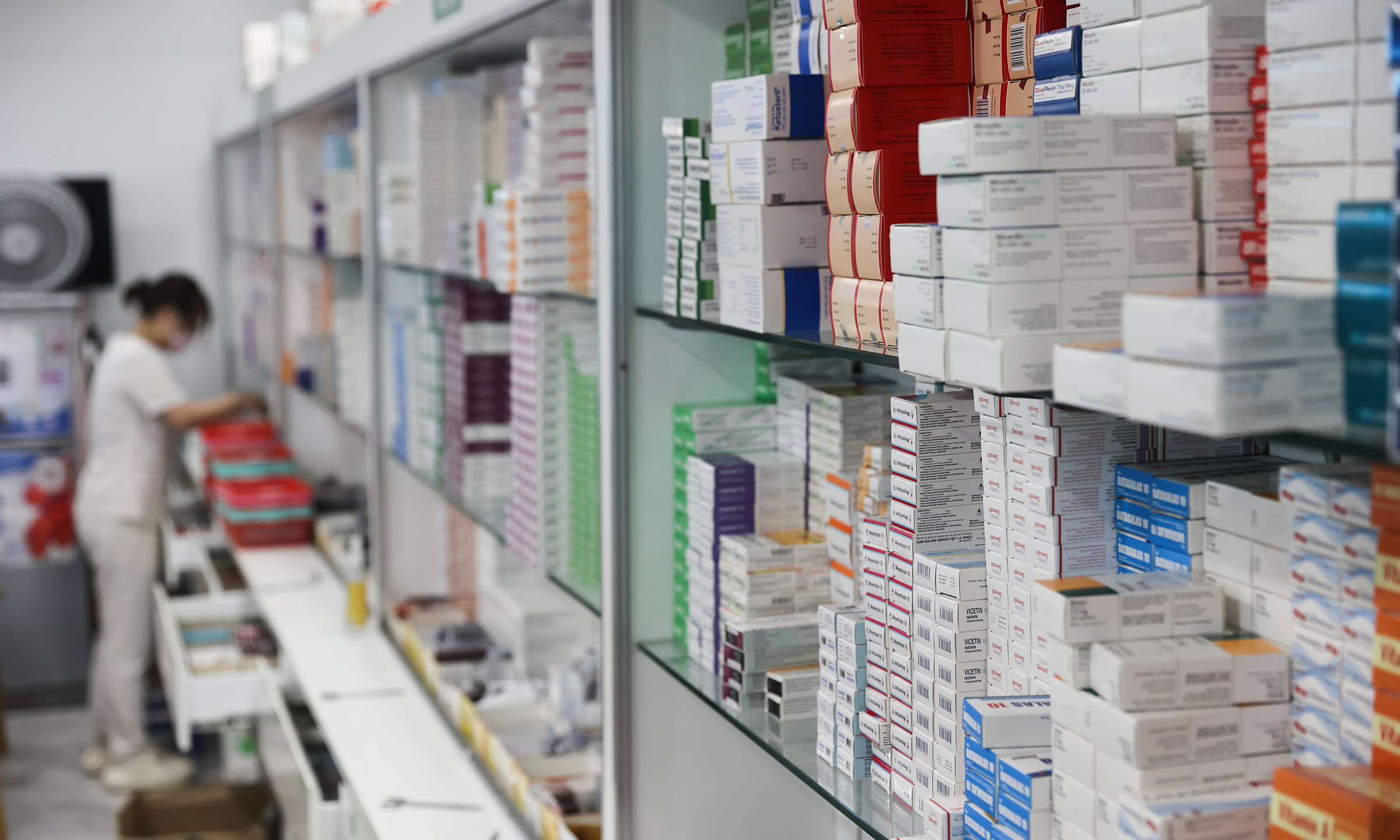 Ho Chi Minh City pharmacies fined