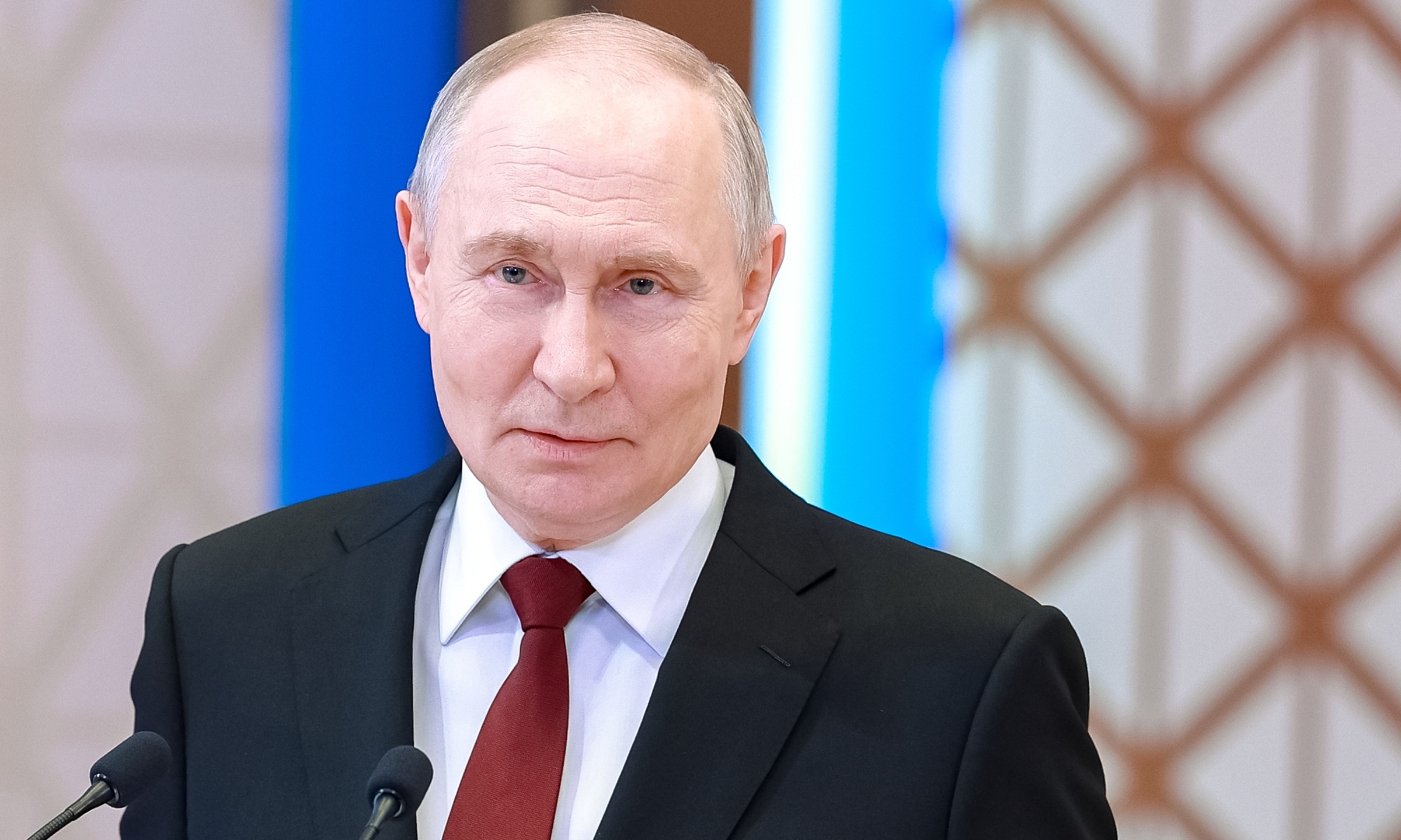 Putin dismisses Zelensky's meeting proposal