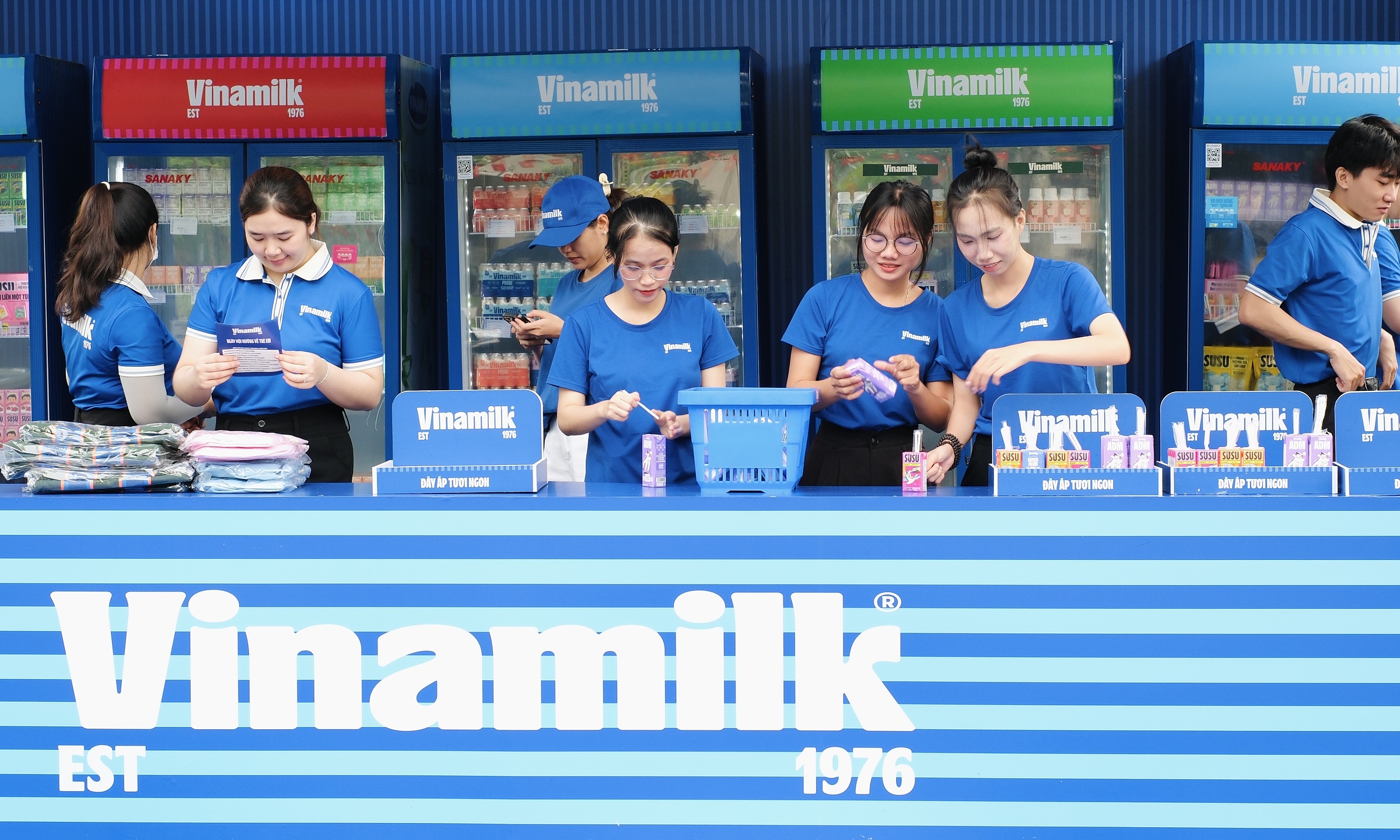 Thousands of children participate in Vinamilk's playground at Phu My Hung
